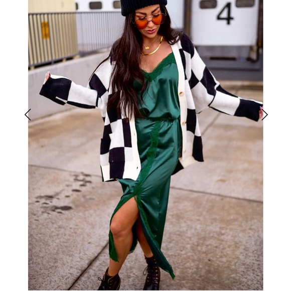 PRICE FIRM • LALA ORIGINAL DESIGN: Love You Oversized Checkerboard Cardi - Picture 2 of 15